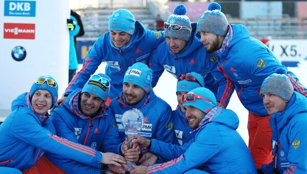 Мужская сборная Россия по биатлону выиграла малый Хрустальный глобус в зачете эстафет на Кубке мира в Холменколлене