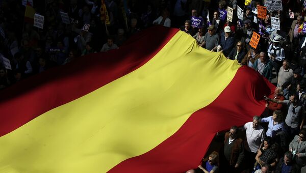Массовые манифестации в защиту единства Каталонии и Испании в Барселоне. 19 марта 2017 года