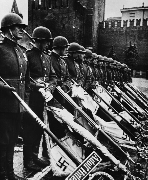 Парад Победы на Красной площади в Москве, 24 июня 1945
