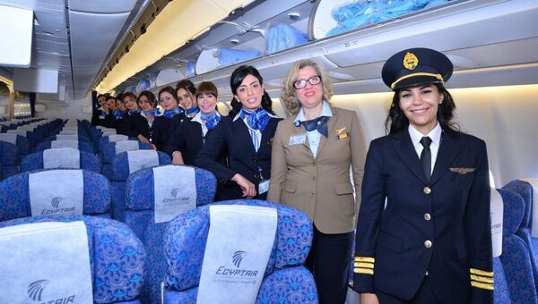 Египетская авиакомпания EgyptAir отмечает День матери рейсами с женским экипажем