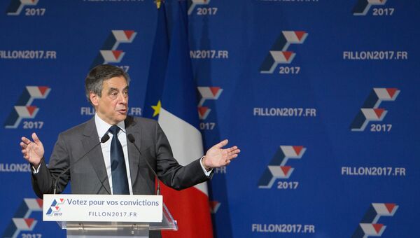 Кандидат на пост президента Франции от партии Республиканцев Франсуа Фийон. Архивное фото