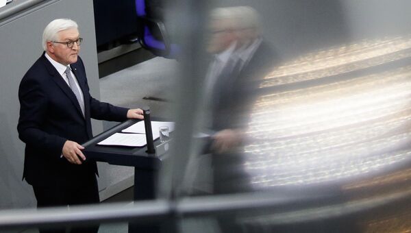 Новый президент Германии Франк-Вальтер Штайнмайер выступает в бундестаге после принятия присяги. 22 марта 2017
