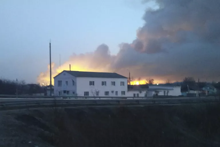 Пожар на складе боеприпасов в городе Балаклея Харьковской области. 23 марта 2017 Пожар на складе боеприпасов в городе Балаклея Харьковской области. 23 марта 2017