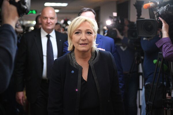 Кандидат в президенты Франции Марин Ле Пен в Госдуме РФ. 24 марта 2017