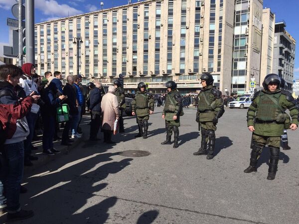 В центре Москве проходит несанкционированная акция 26.03.2017 В центре Москве проходит несанкционированная акция 26.03.2017