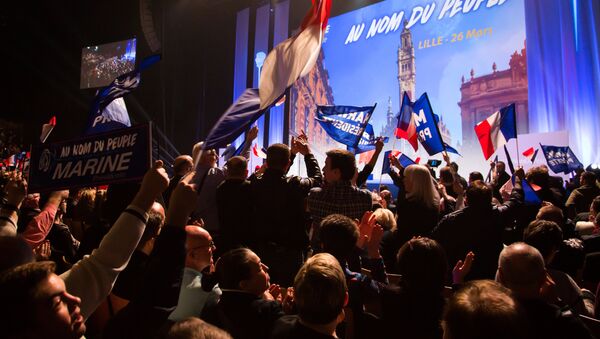 Митинг сторонников лидера политической партии Франции Национальный фронт. Архивное фото