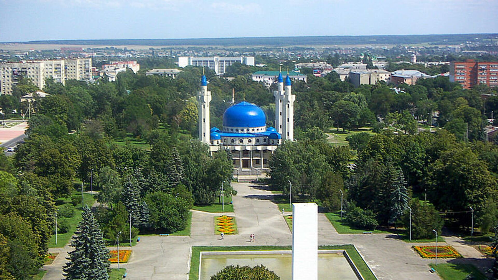 Вид на площадь Дружбы и Соборную мечеть в Майкопе - РИА Новости, 1920, 21.10.2020