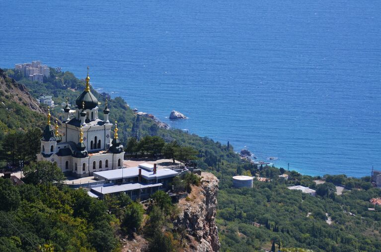 Церковь Воскресения Христова в поселке Форос в Крыму