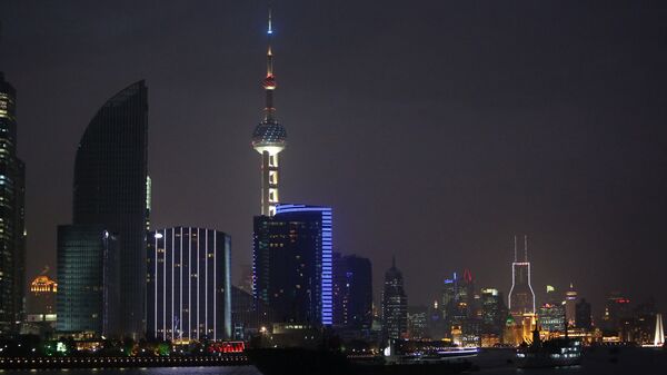 Ночной вид Шанхая. Архивное фото