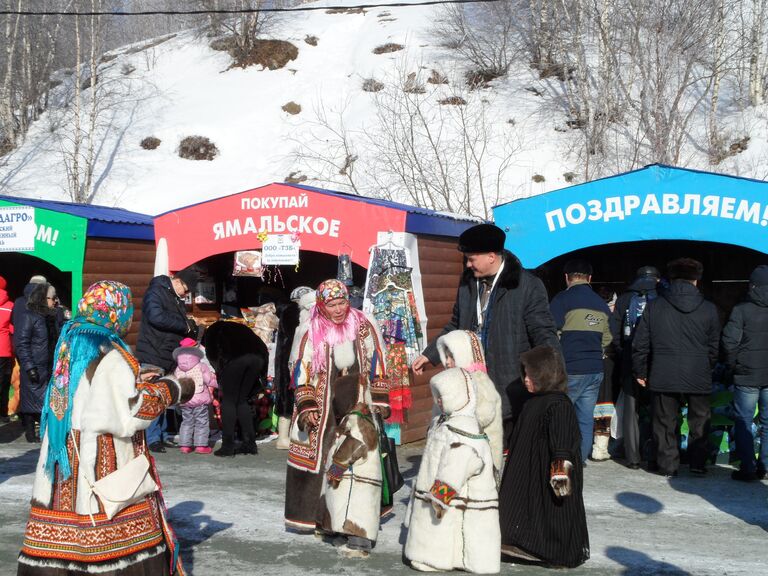 Ярмарка в День оленевода в Салехарде