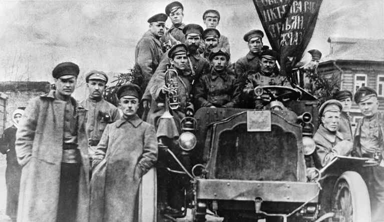 Солдаты - участники революционных событий в Москве