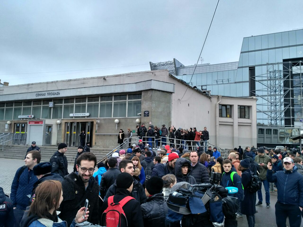 Взрыв на станции метро Сенная площадь в Санкт-Петербурге. 3 апреля 2017