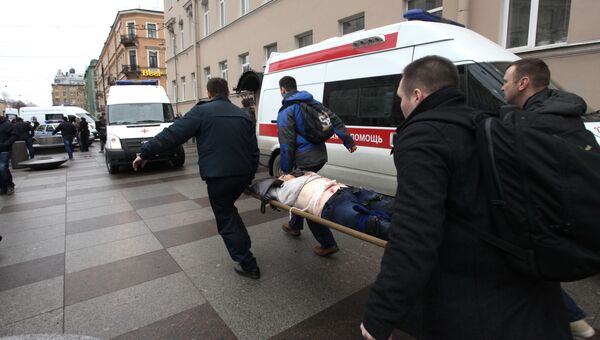 Пострадавший в результате взрыва в метро Санкт-Петербурга у станции Технологический институт