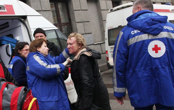 Пострадавшая в результате взрыва в метро Санкт-Петербурга