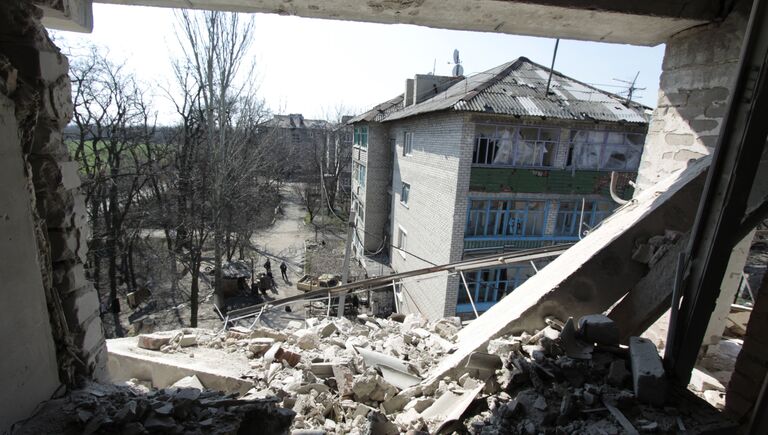 Жизнь в прифронтовом поселке Донецк-Северный в Донбассе