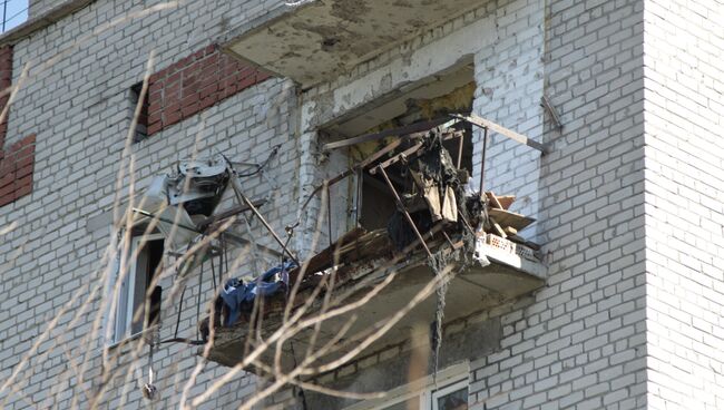 Жизнь в прифронтовом поселке Донецк-Северный в Донбассе. Апрель 2017