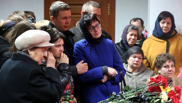 Прощание с погибшими в Астрахани полицейскими