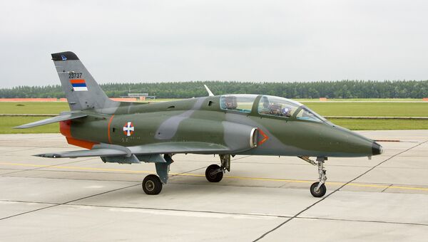 Учебно-боевой самолет Soko G-4 Super Galeb ВВС Сербии. Архивное фото
