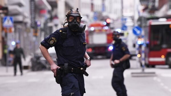 Полицейские в центре Стокгольма после теракта. Архивное фото