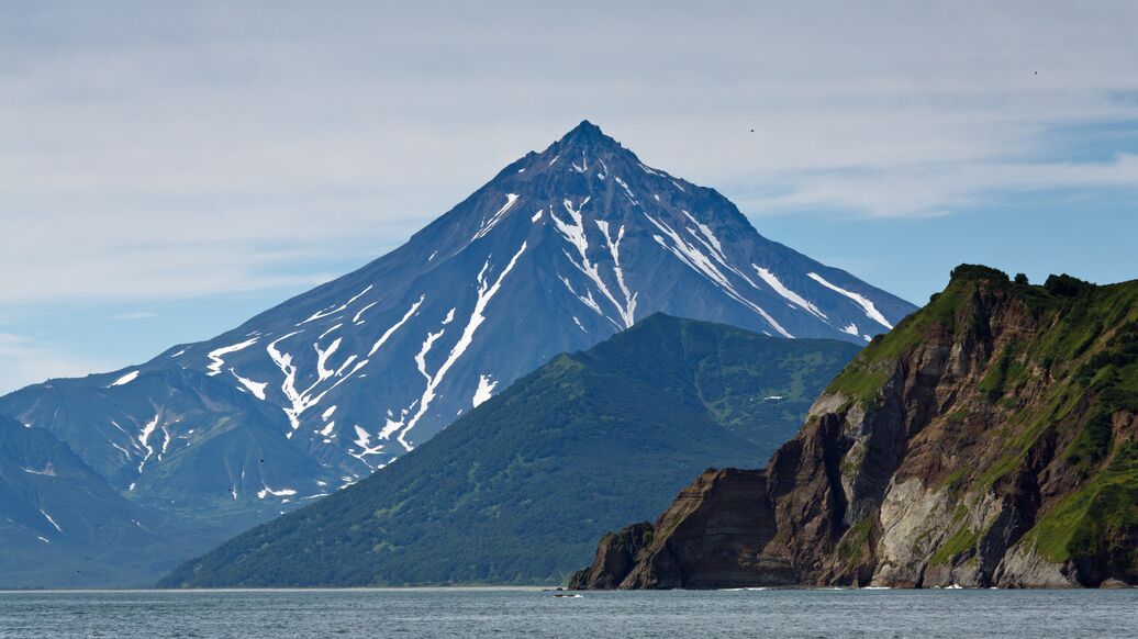 На Камчатке ищут мужчину, разбившегося на квадроцикле