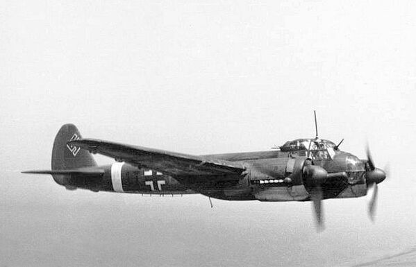 Немецкий самолет Юнкерс 88. 1942 год