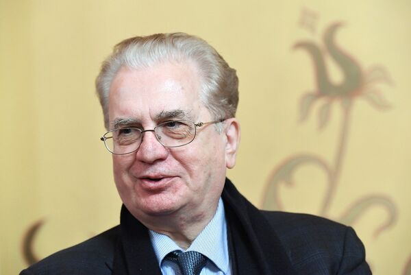 Генеральный директор Государственного Эрмитажа Михаил Пиотровский Генеральный директор Государственного Эрмитажа Михаил Пиотровский