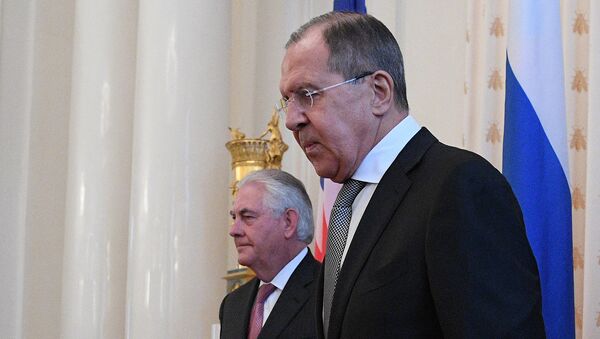 Министр иностранных дел РФ Сергей Лавров и Государственный секретарь США Рекс Тиллерсон во время переговоров в Москве. 12 апреля 2017
