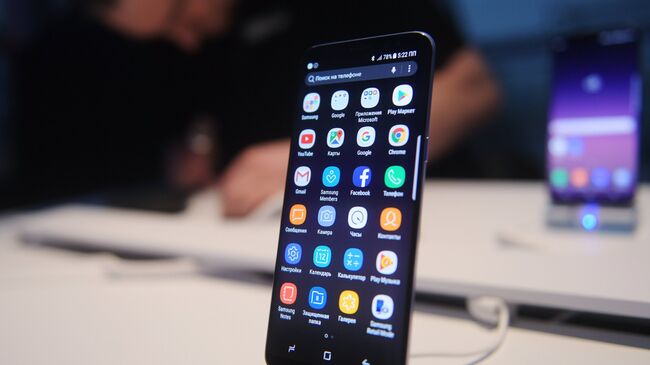 Презентация новой модели смартфона Samsung Galaxy S8