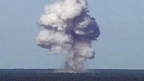 Испытания американской бомбы GBU-43/B в штате Флорида. Архивное фото