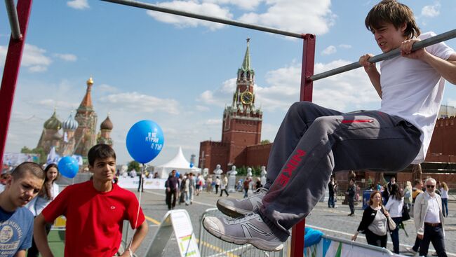 Волонтеры оказывают неоценимую помощь в пропаганде ЗОЖ. Архивное фото