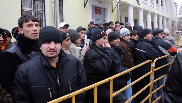 Амнистия мигрантов из Таджикистана в России: кого касается, что делать