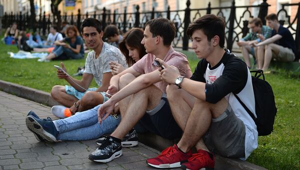 Москвичи определят режим работы Центра занятости молодежи
