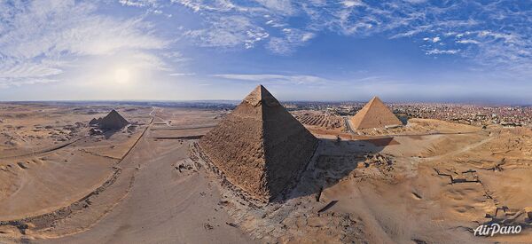 Великие пирамиды Гизы в Египте