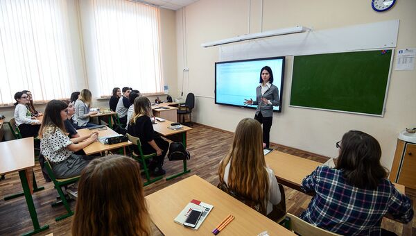 Педагоги из Швейцарии высоко оценили техническое оснащение московской школы