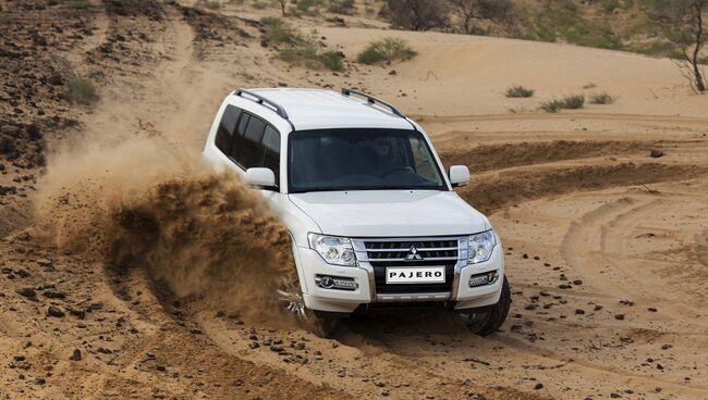 Автомобиль Mitsubishi Pajero. Архивное фото