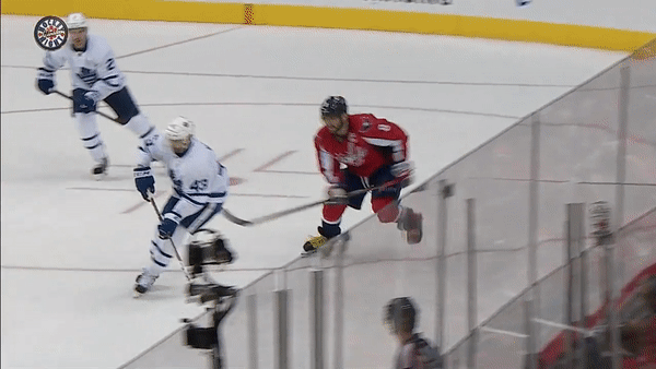 Скриншот видео с матча НХЛ Вашингтон Кэпиталз - Торонто Мейпл Лифс
