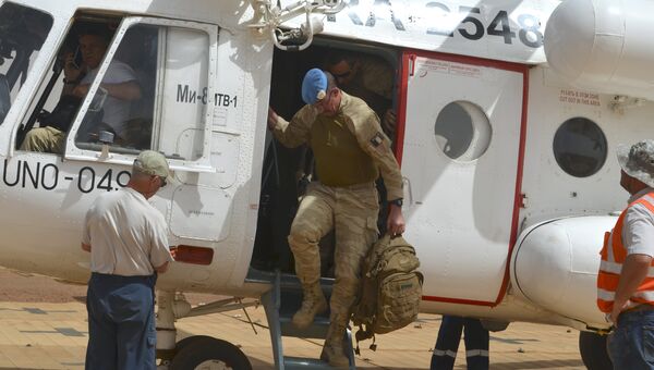 Генерал-майор бельгийской армии Жан-Поль Деконинк прибывает в Мали в рамках миротворческой миссии MINUSMA. 13 апреля 2017 года