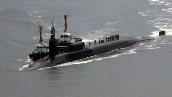 Американская подводная лодка USS Michigan на военно-морской базе в Пусане, Южная Корея