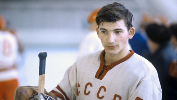 Владислав Третьяк, вратарь сборной СССР по хоккею с шайбой