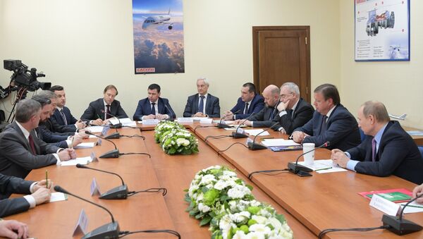 Президент России Владимир Путин проводит встречу с представителями деловых кругов Ярославской области