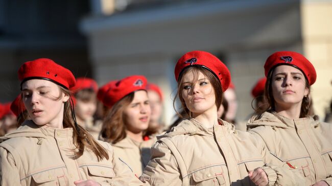 Участники военно-патриотического общественного движения Юнармия. Архивное фото