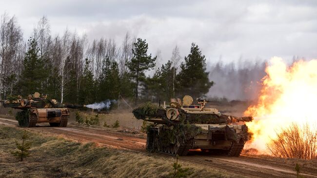 Танки M1 Abrams на международных военных учениях НАТО в Латвии. Архивное фото