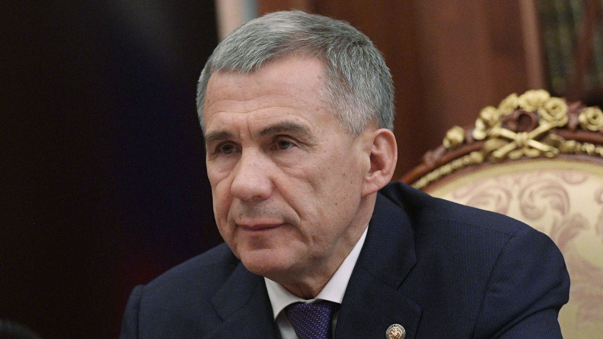 Президент РФ Владимир Путин и президент Республики Татарстан Рустам Минниханов во время встречи. 26 апреля 2017 - РИА Новости, 1920, 20.02.2025