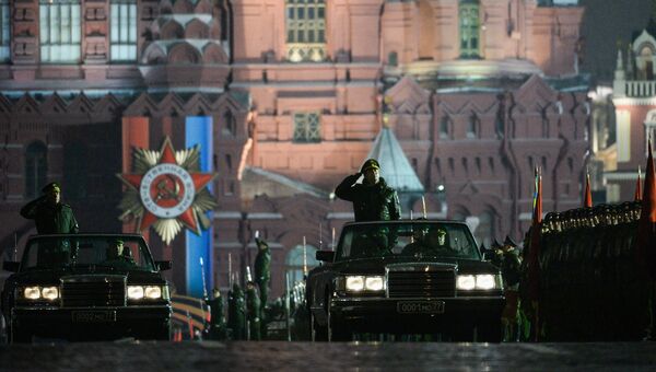 Автомобиль министра обороны РФ на репетиции парада Победы на Красной площади