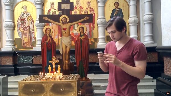 Стоп-кадр из видео на канале Руслана Соколовского в YouTube Стоп-кадр из видео на канале Руслана Соколовского в YouTube