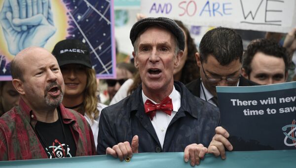 Марш ученых в День земли 22 апреля в Вашингтоне