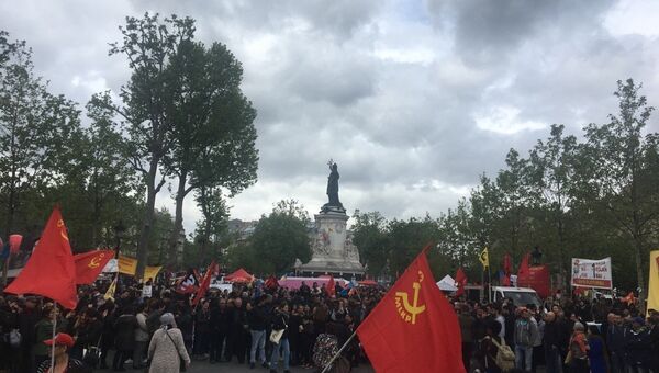 Первомайский митинг в Париже