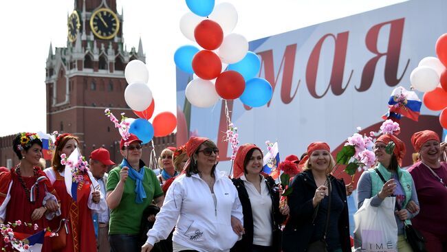 В рамках открытия летнего сезона в парках прошло 320 развлекательных мероприятий.