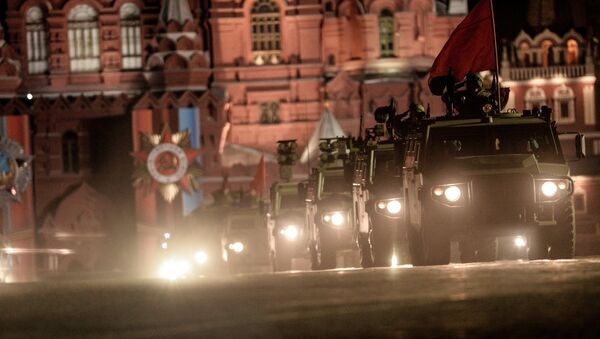 Бронеавтомобиль Тигр-М на репетиции парада Победы на Красной площади в Москве