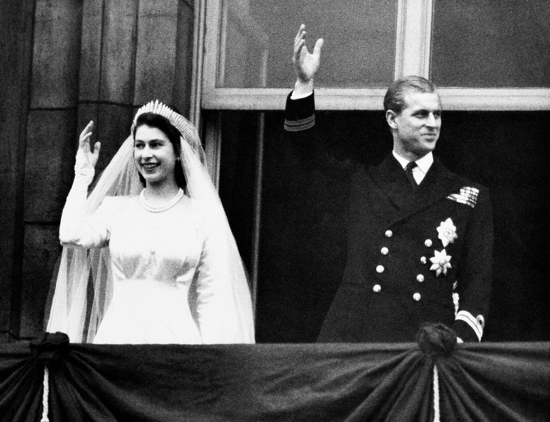 Принцесса Елизавета и принц Филипп в день свадьбы - РИА Новости, 1920, 03.02.2021